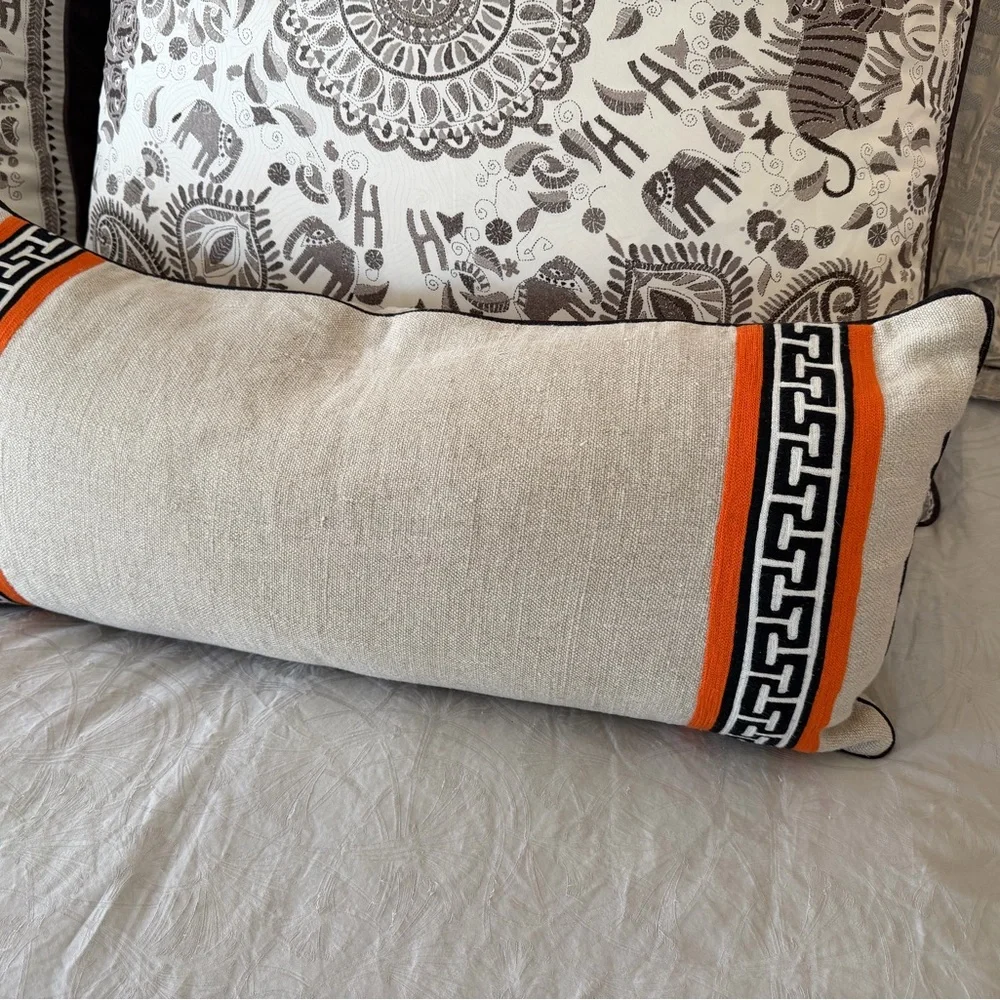 2 Jonathan Adler Palm Springs Decorative Pillow - Beige with Multicolor Trim
